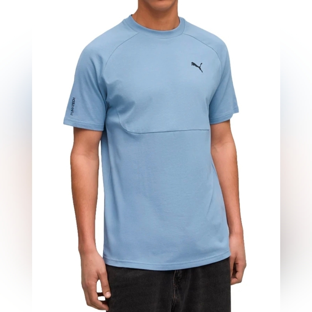 New Men's Sz Med Pumatech Crew Neck Short Sleeve T-Shirt In Cool Blue Color